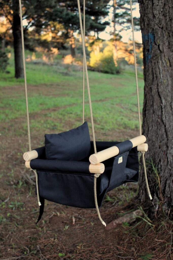 Deluxe Indoor Swing